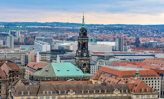 Blick auf Dresden und die Kreuzkirche