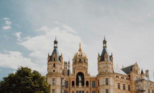 Schweriner Schloss. Foto: Marina Reich / Unsplash.com